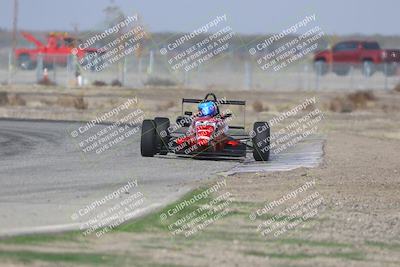 media/Oct-25-2025-CalClub SCCA (Sat) [[34c778dfbe]]/Group 3/Qualifying/